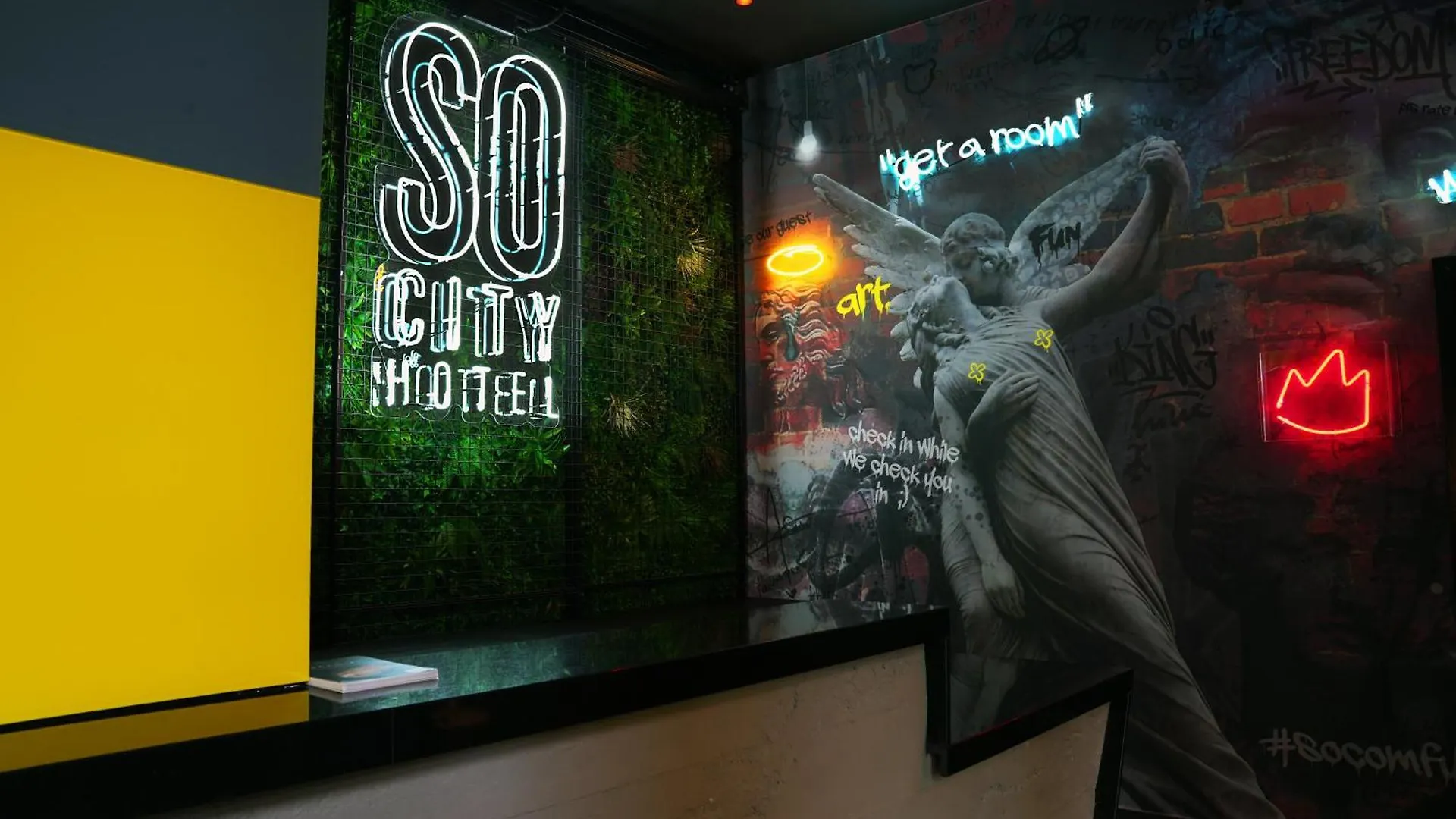So City Hotel Adults Only Saint Julian's