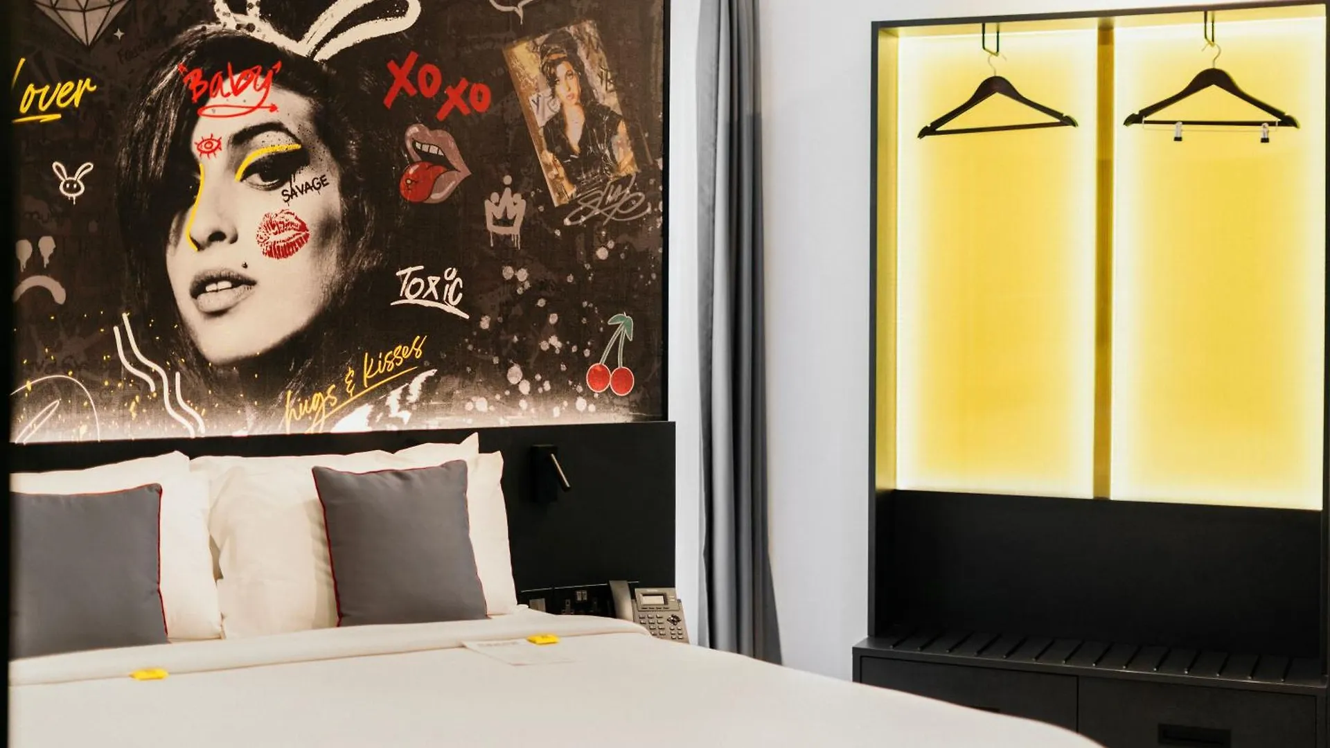 So City Hotel Adults Only Saint Julian's