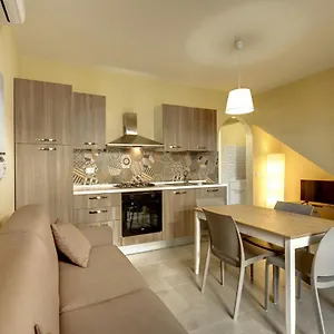 https://bilocale-a-2-passi-dal-mare-di-montalbano.sicilyhotelsitaly.net
