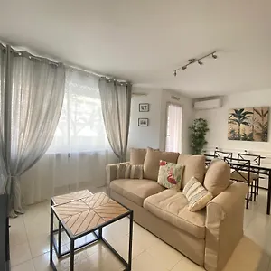 https://admiral-plazza.fr-provencehotel.com
