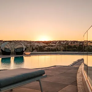 Hyatt Regency Malta Hotel